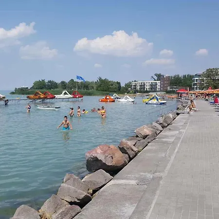 度假居 In - Balaton 53892 *